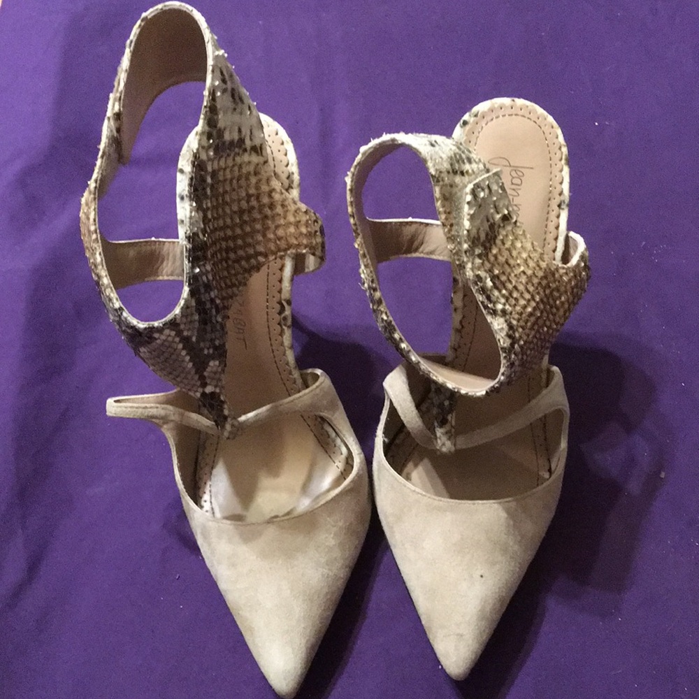 Elegant Cream and Brown Pointed-Toe Heels